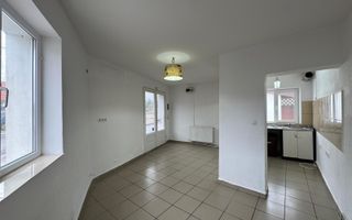 Spatiu comercial | Spatiu birouri | Curte | Terasa | Sebes - Poză 2