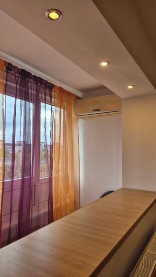 Apartament 2 camere metrou Favorit , luminos, mobilat, parcare inclusa - Poză 6