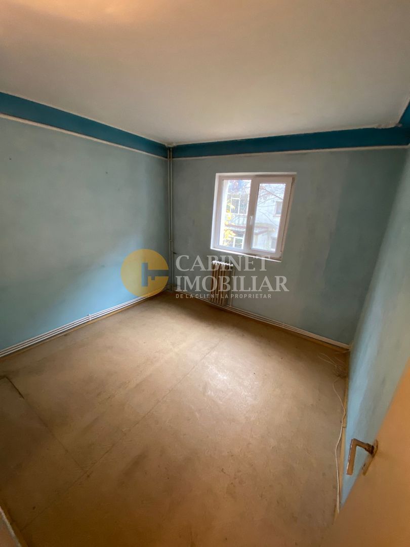Apartament cu 3 camere, etajul 1/4 - zona Zimbru - Poză 1