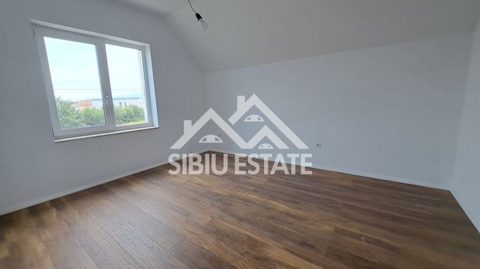 Casa Sibiu Vest, zona Cristian - Poză 6