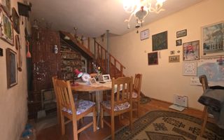 Casa vacanta zona colinara la 5 minute de municipiul Targoviste - Poză 16