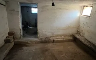 Casă de vânzare în sat Bos – oportunitate pentru locuință sau afacere - Poză 13