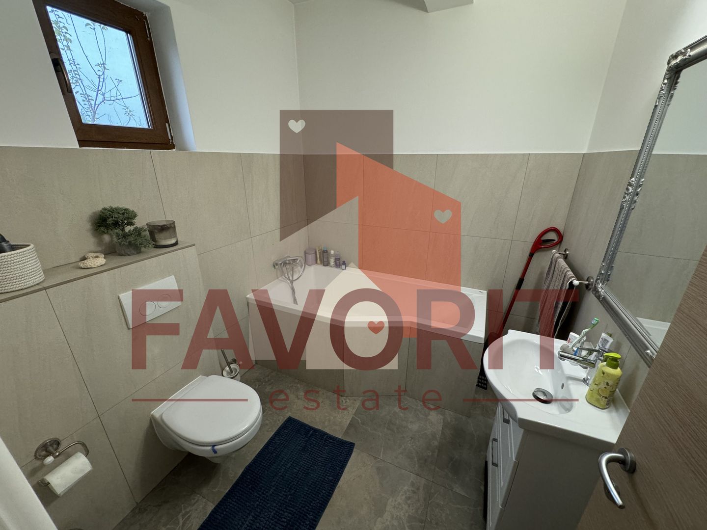 Casa cu garaj, langa padure in Dumbravita, mobilata si utilata - Poză 12