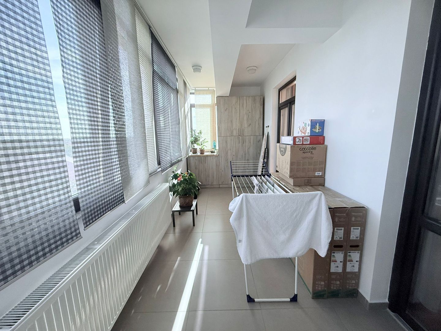 APARTAMENT DE LUX 3 CAMERE & LOC DE PARCARE BLOC 2015 MOBILAT SI UTILAT - Poză 10