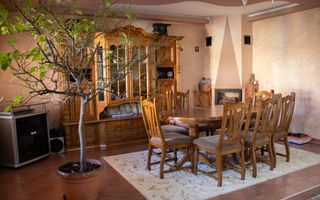 Casa/Vilă cu 7 Camere I 820 mp I Suceava - Poză 2