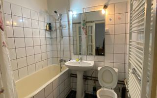 Apartament cochet în zona Gruia, cu autorizație pentru mansardare. - Poză 5