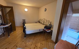Vila cu 6 Camere,  Zona Centrala - Poză 13