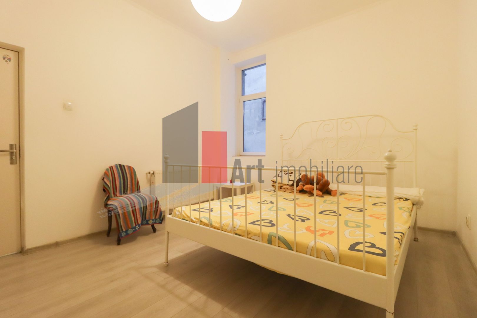 Apartamentul "REHEGUA" , stradal, bloc "REABILITAT" - Poză 7