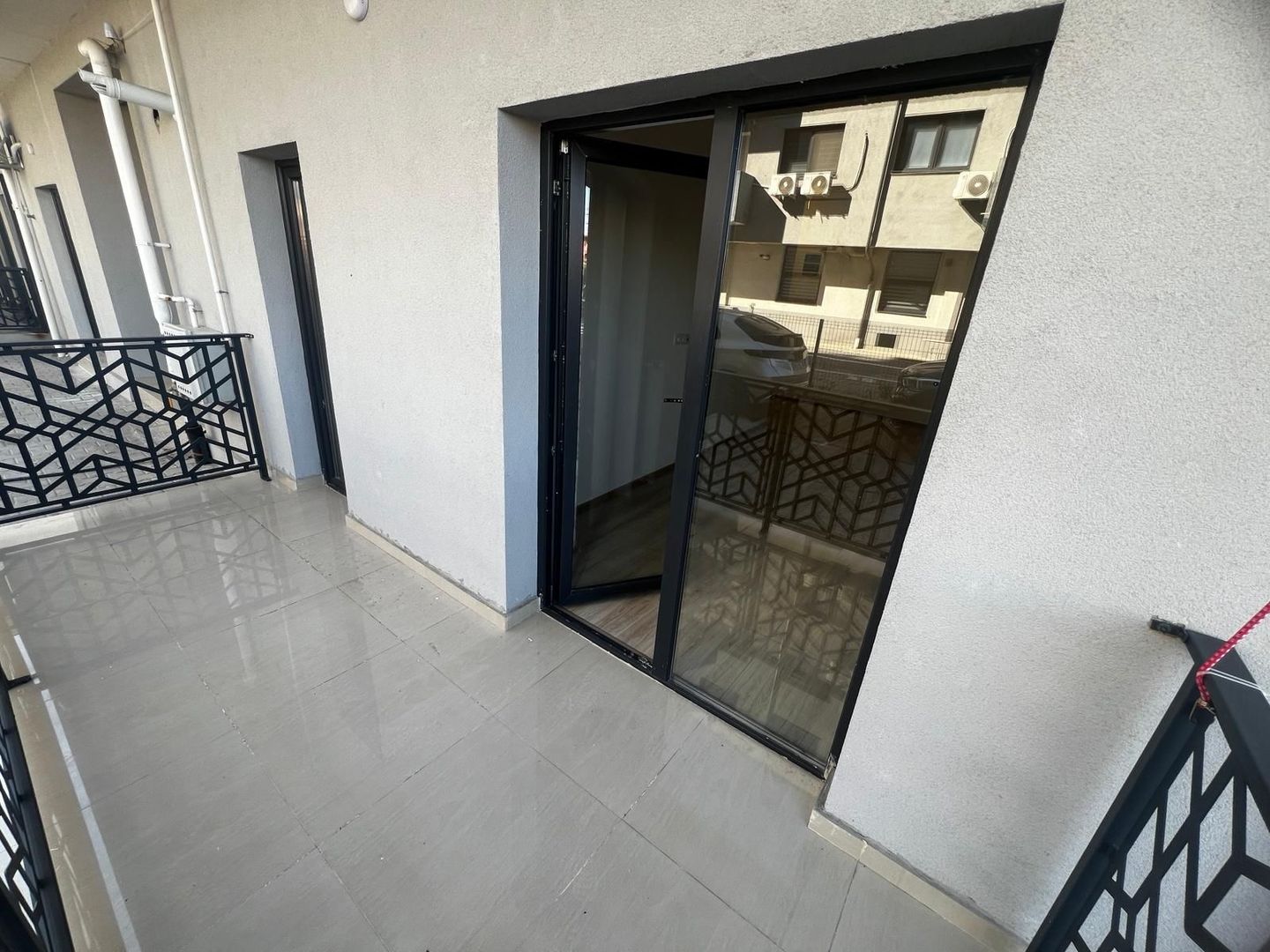 GARSONIERA BRAGADIRU, PRIMA INCHIRIERE, PRETABIL FILMA - PUNC DE LUCRU - Poză 8