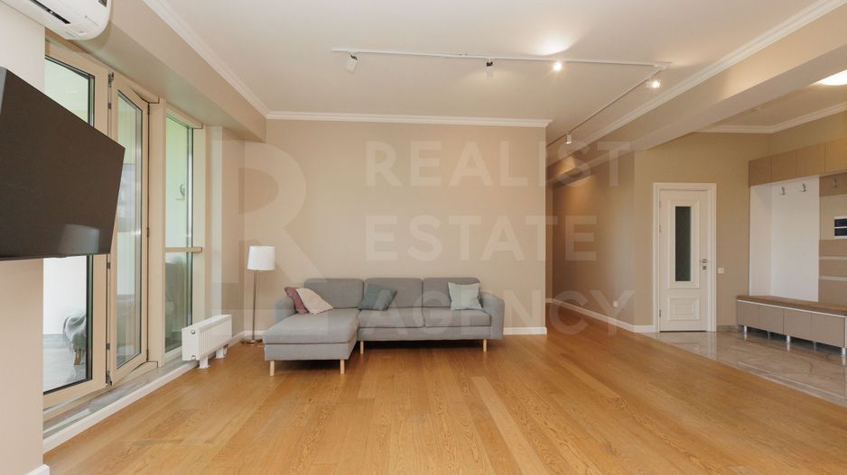 Chirie, apartament, 3 camere, bd. Ştefan cel Mare şi Sfînt, Centru - Poză 8