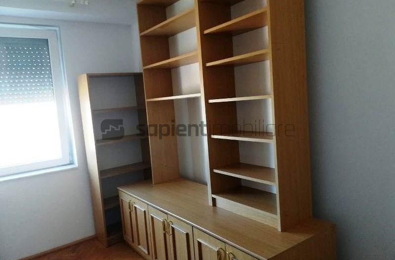 De inchiriat ap.cu 4 camere in Cantemir - Poză 12