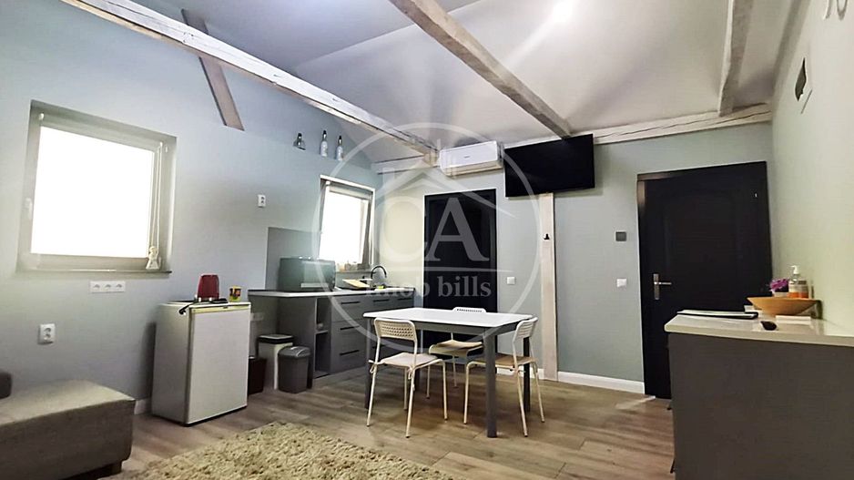 Apartament la casa, de inchiriat cu 2 camere in zona Centrala, Oradea - Poză 1