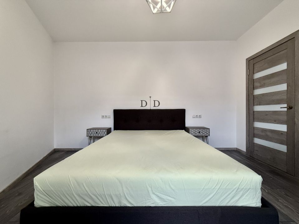 Apartament vânzare 2 camere - etaj intermediar-zona Semicentrala - Poză 5