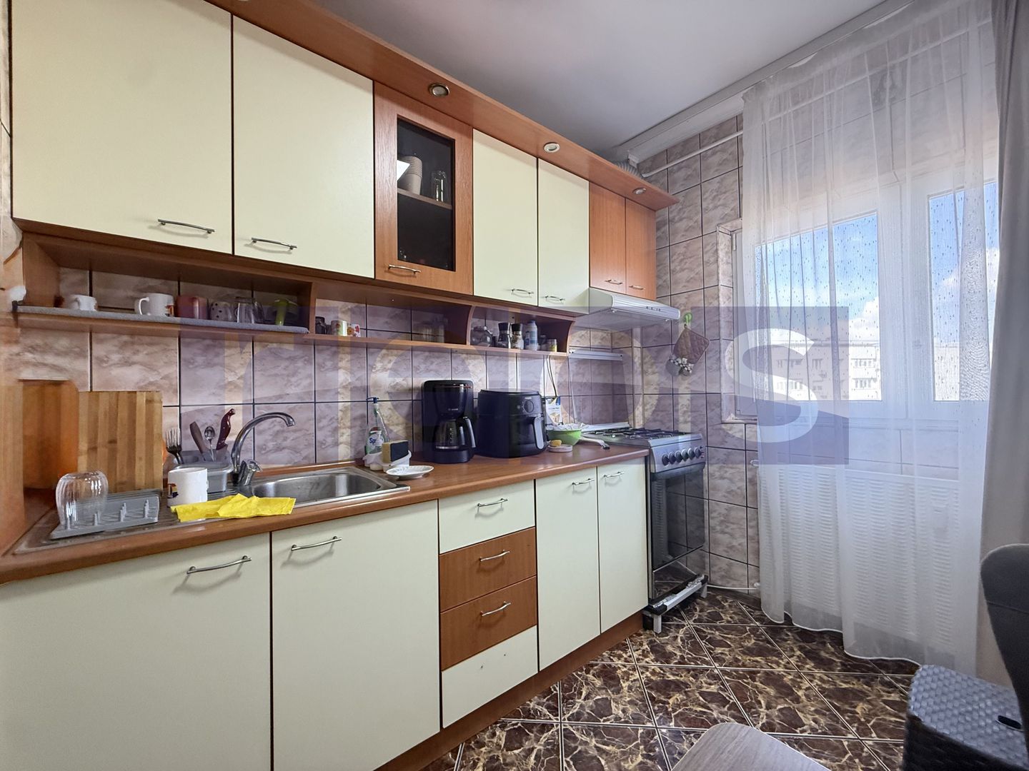 VANZARE 3 CAMERE | ZONA DRISTOR | MOBILAT SI UTILAT - Poză 11