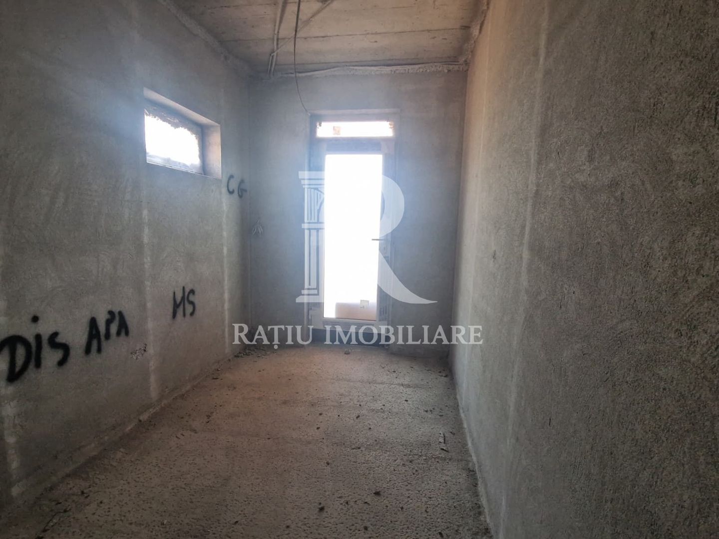 Casa cu 5 camere | Semifinisata | Vedere Panoramica | Paleu | Bihor - Poză 7
