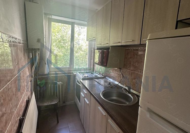 Apartament cu două camere de închiriat în Alexandru, zona Piața Voievozilor, Iași - Poză 5