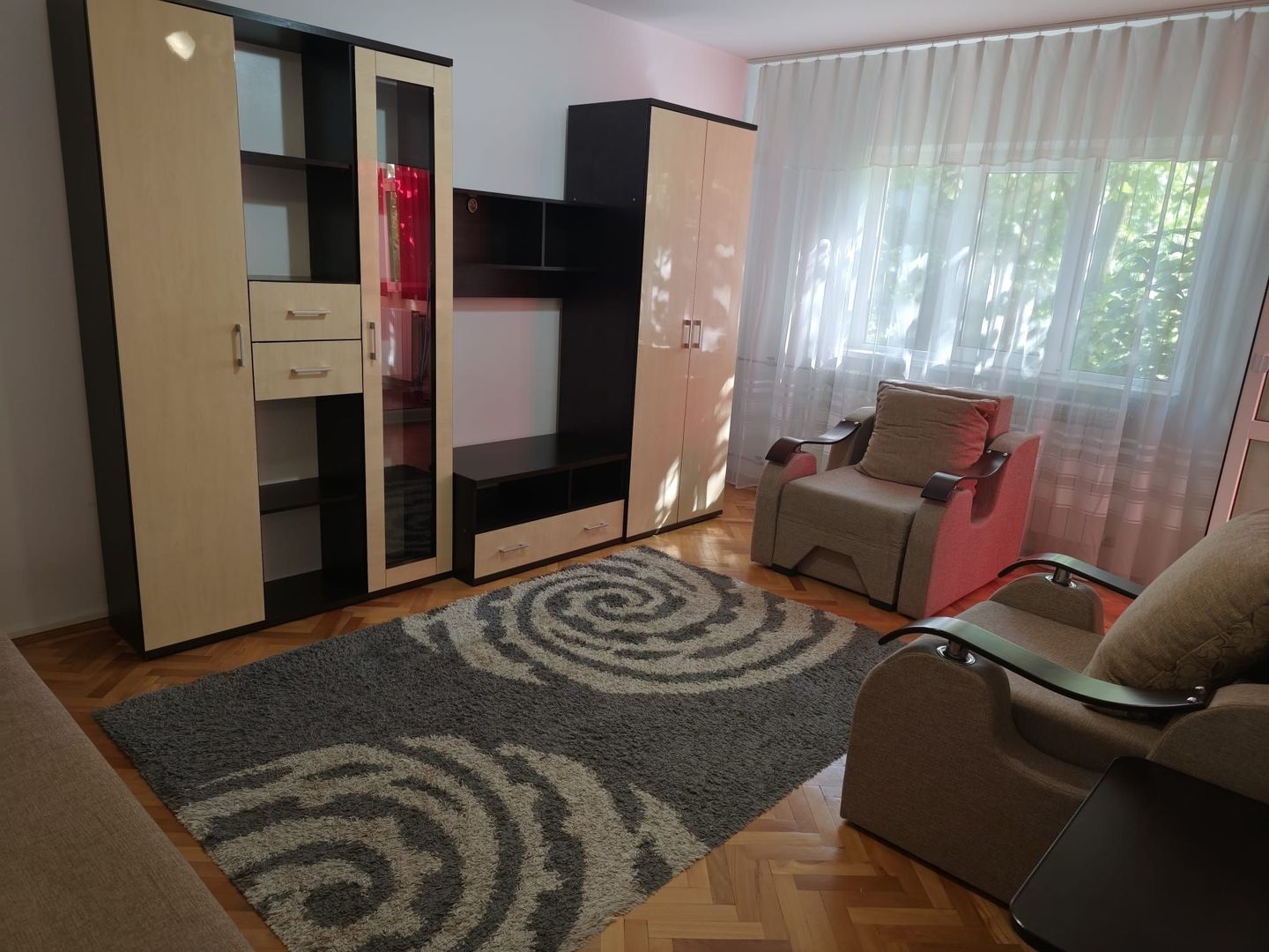 Apartament 2 camere de inchiriat, zona liniștită, utilat Gorjului - Poză 3