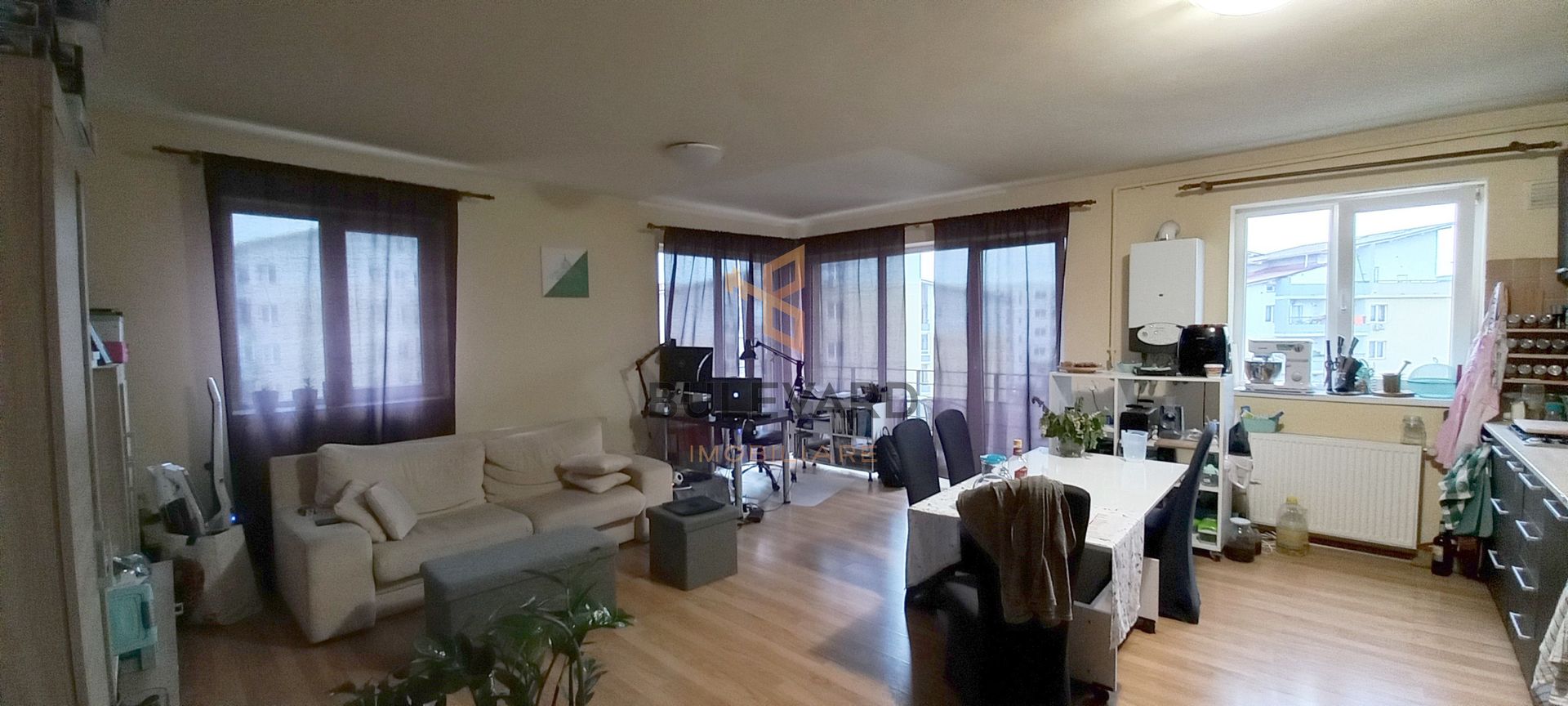Apartament cu 2 camere+2 locuri de parcare! - Poză 2