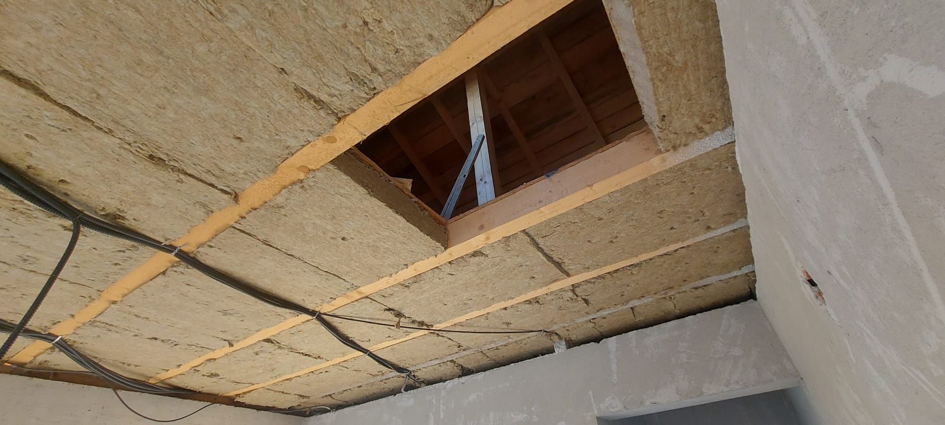 Casă cu 4 camere | Periș | 105 mp utili + terasă generoasă - Poză 5