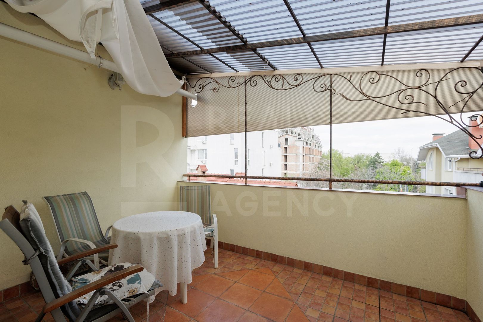 Chirie, apartament, 4 camere, str. Bucureşti, Centru - Poză 16