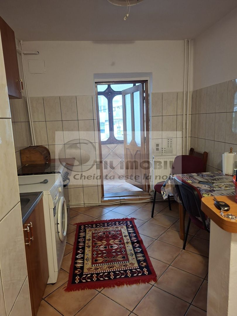 Apartament 3 camere Nicolina-450 EURO - Poză 7