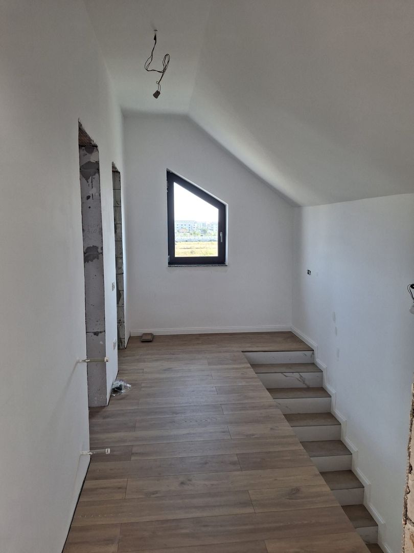 CASA 5 CAMERE BRAGADIRU, TOATE UTILITATILE, 300 MP TEREN, COMISION 0% - Poză 13