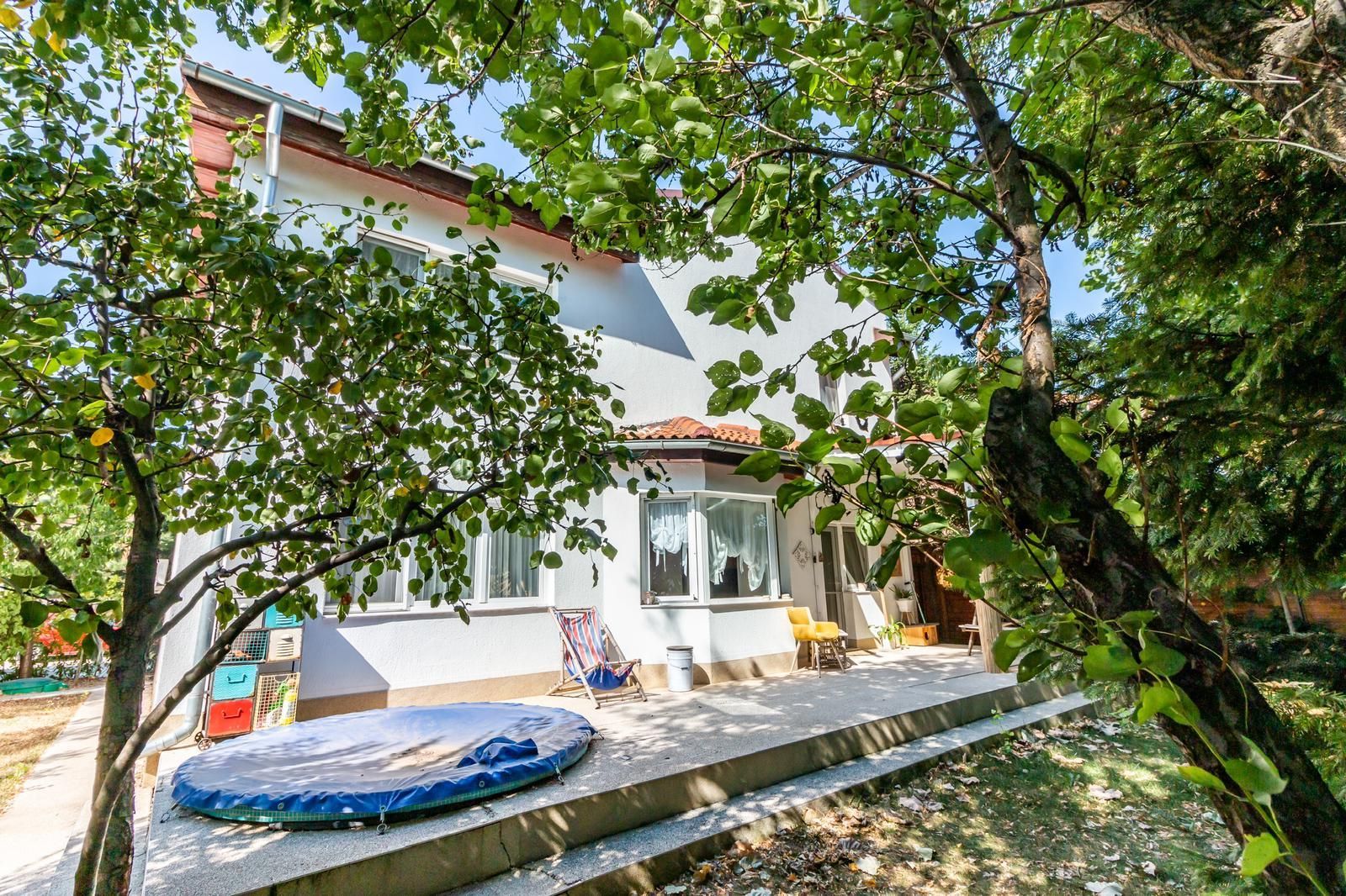 Vilă Individuală de Închiriat – Cartier Azur, 5 Camere, Terasă cu Jacuzzi, Curte 400 mp - Poză 2