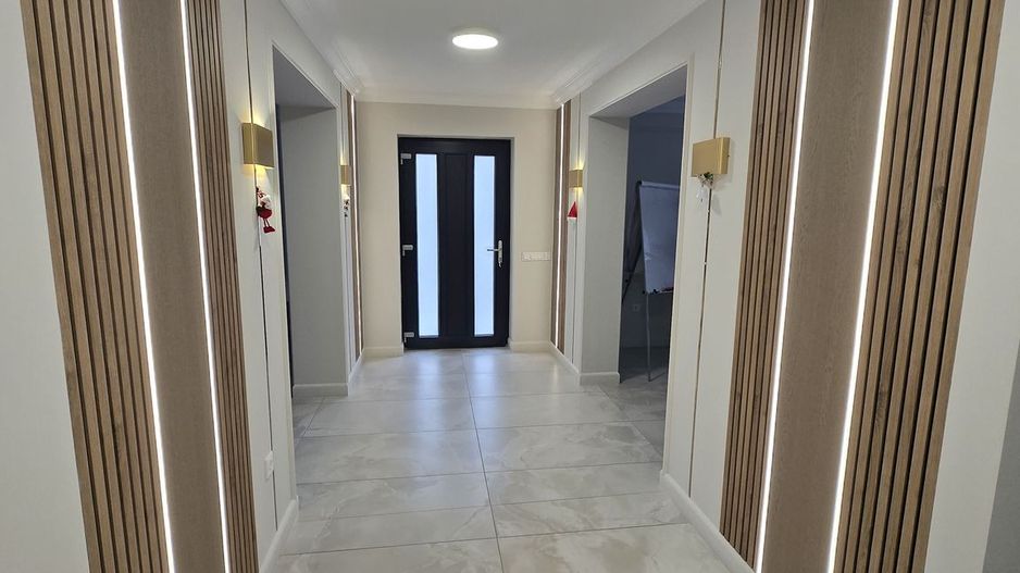 BRASADAS vinde casă premium in zonă SEMICENTRALA. - Poză 2