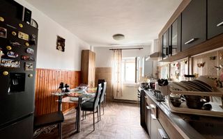 Apartament 4 Camere | Decomandat | 74 mp | Zona Cetate - Poză 9