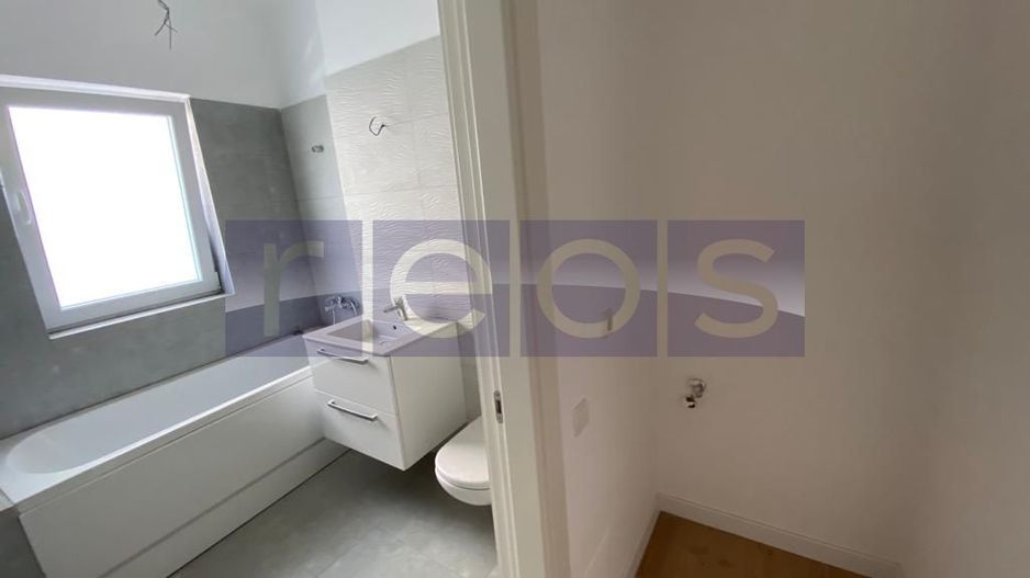 VANZARE APARTAMENT SISESTI 2 CAMERE | 58 MP - Poză 11