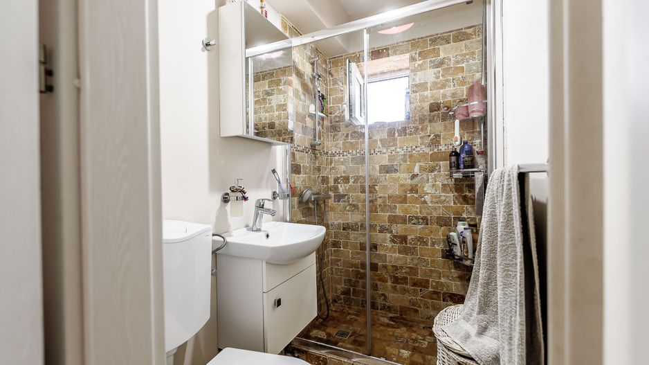 REZERVAT Locuința ideală pentru început de drum, mobilat și utilat. - Poză 7