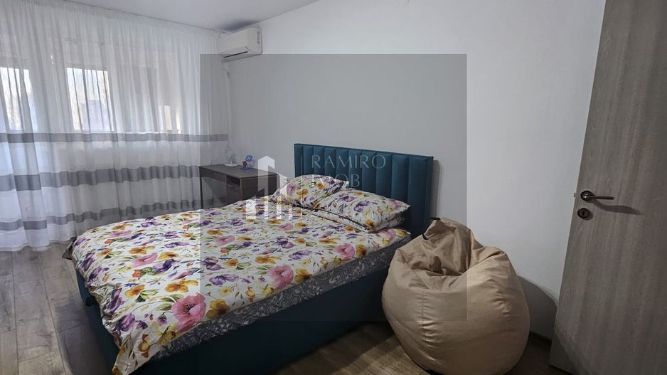 Apartament  3 camere 70 MP/ Sector 3/ METROU 1 DECEMBRIE 1918 - Poză 1