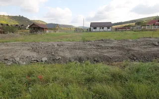 Teren 780 mp, Livezeni cu PUG aprobat recent,asfalt - Poză 19