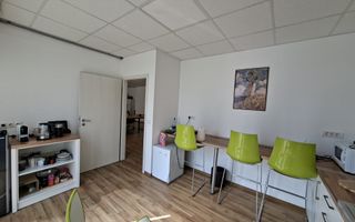 Spațiu pretabil birouri/cabinete medicale - Poză 6