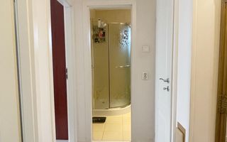 Vând apartament 3 camere | Zonă centrală - Poză 4