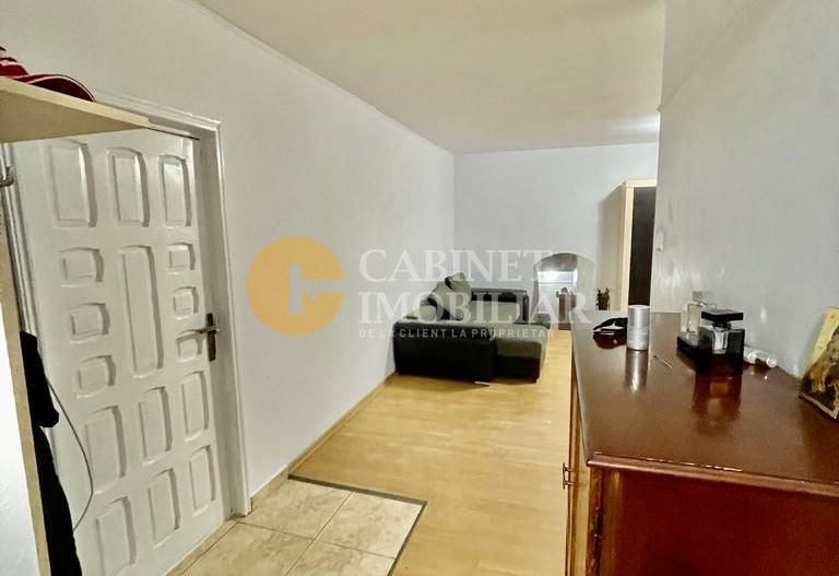 Apartament 3 Camere Frumoasa Bloc 1987 75 Mp - Poză 5