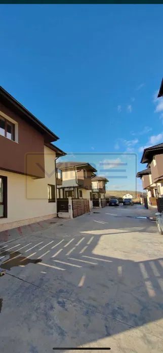 Vila Bucium Lidl-  PRETABILA BIROU/ LOCUINTA ! - Poză 4