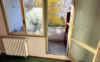 Vânzare apartament 3 camere, decomandat, etaj 1/4 – 66,79 mp + boxă – Drumul Tab - Poză 5