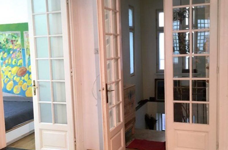 Etaj in vila ideal atelier, cabinet sau locuit, hub, activitati creative - Poză 4