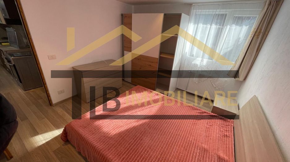Casa de 3 camere, 50 mp, 30 mp terasa, Zona Sangeorgiu de Mures - Poză 5