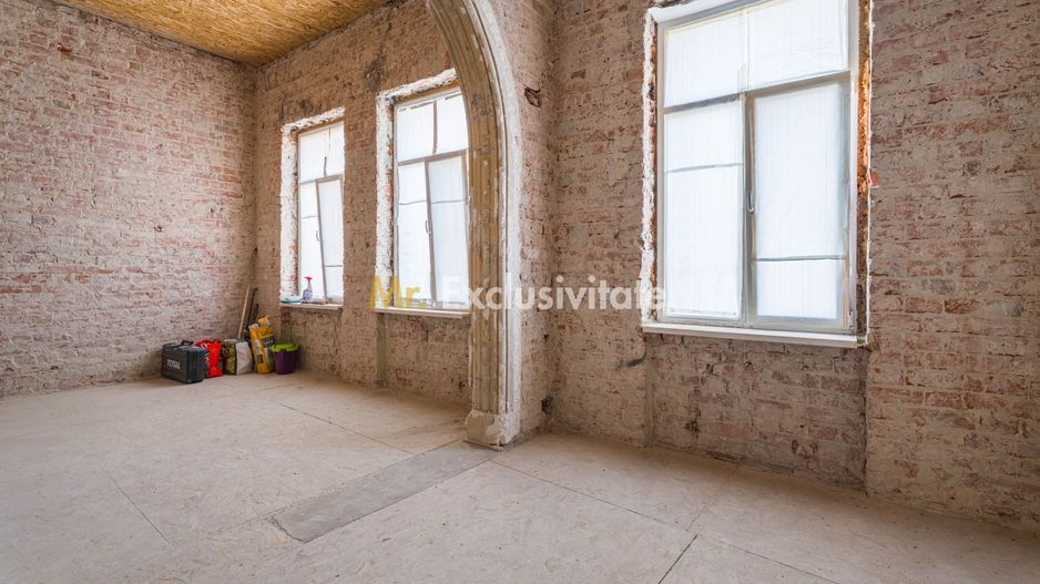 Casă / Vilă cu 4 camere de vânzare în Bucuresti - Poză 15