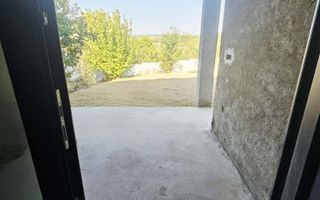 🏡 Vilă luminoasă, 4 camere, cu teren generos – Com. Plopu - Poză 23