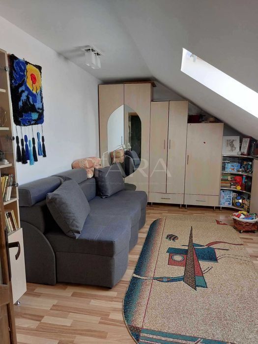 Apartament cu 3 camere pe două nivele – Mănăștur, zona Mehedinți. - Poză 3