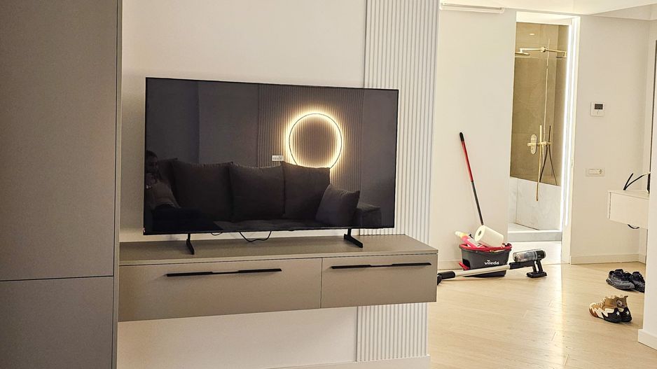 Cortina North | Închiriere Apartament 3 camere | Loc de parcare - Poză 3