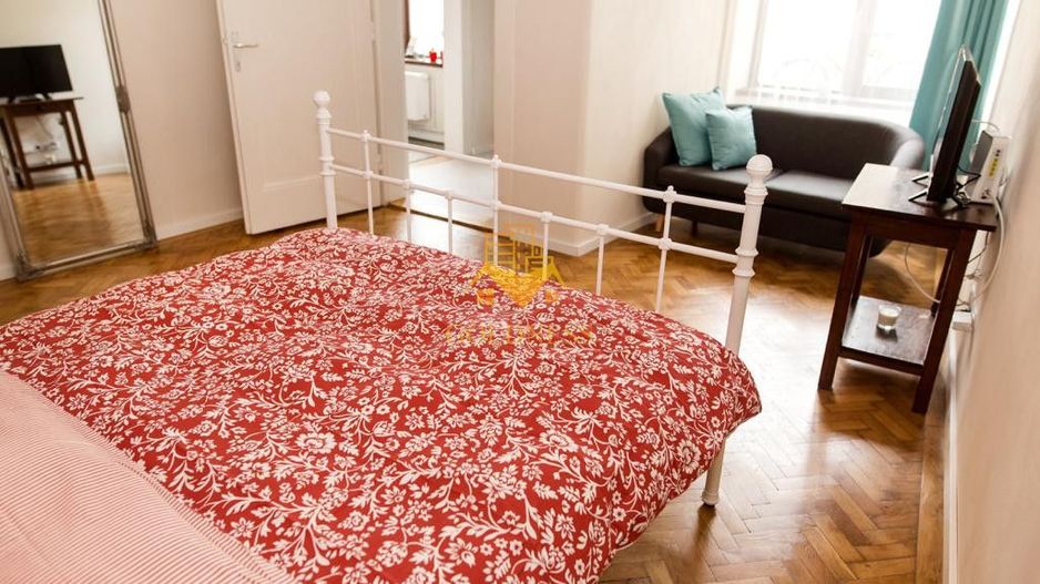 1 camera, modern, parcare, AC, zona ultracentrala,  Eroilor - Poză 3