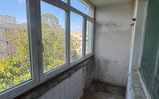 De vanzare apartament 3 camere Titan, aproape de IOR, metrou, scoala Garcia - Poză 4