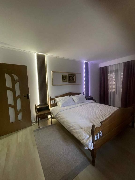 Pet Friendly, Vedere Padure, 5000mp teren, D+P+1E+M, semineu, foisor - Poză 36