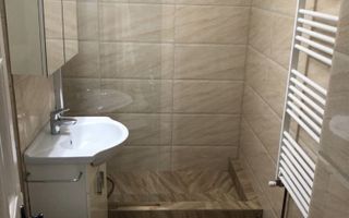 2 camere decomandat Bucovina centrala proprie - Poză 5
