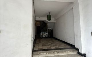 Garsoniera  | Vedere catre bulevard  |  Kogalniceanu - Cismigiu - Poză 8