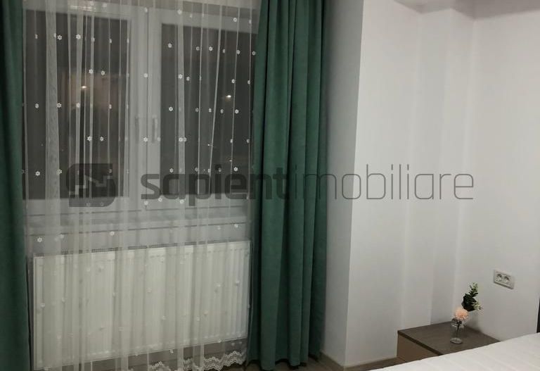Apartament în PRIMA ONESTILOR - Poză 11